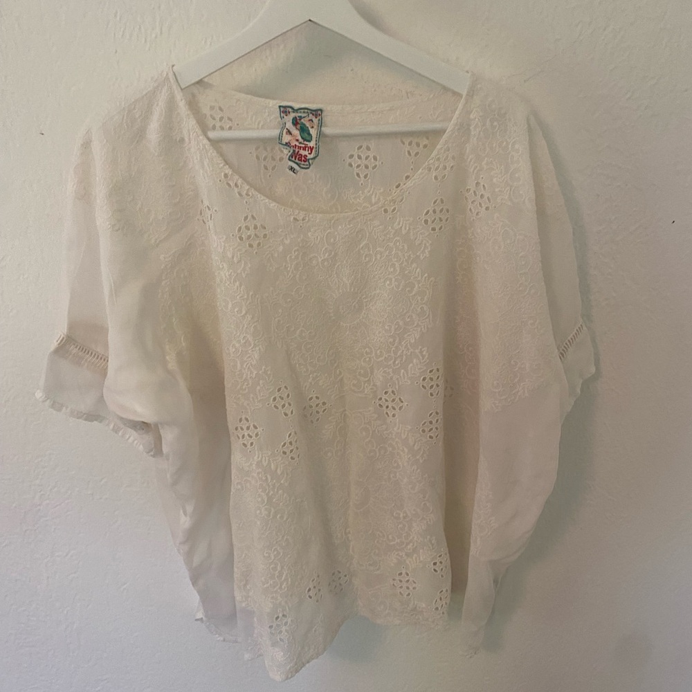 Elegant Cream Lace Johnny Was Top - Picture 2 of 6